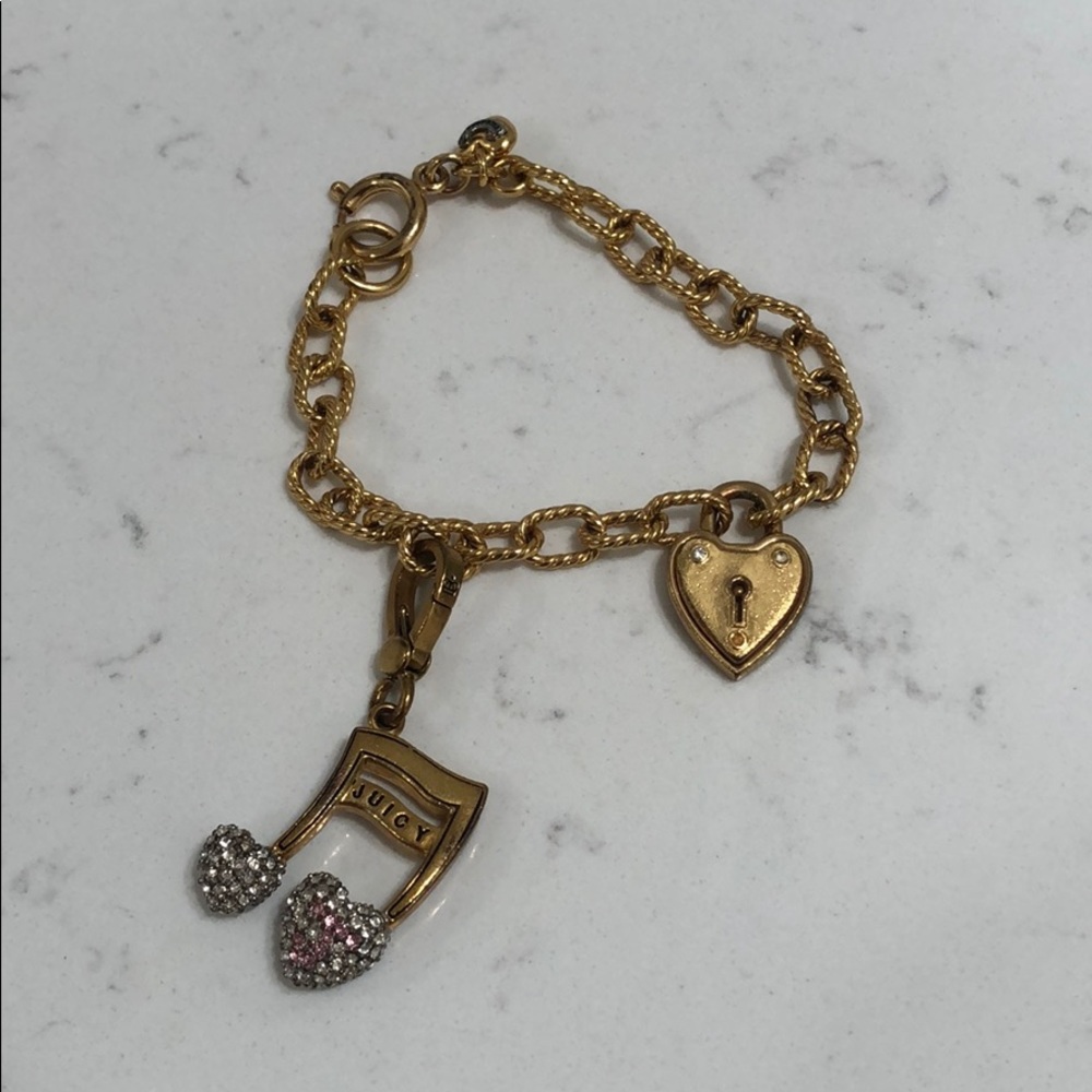 Charm bracelet